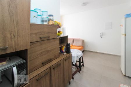 Cozinha de apartamento à venda com 2 quartos, 41m² em Sítio da Figueira, São Paulo