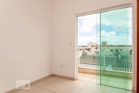 Suíte 2 de apartamento para alugar com 3 quartos, 174m² em Santa Mônica, Uberlândia