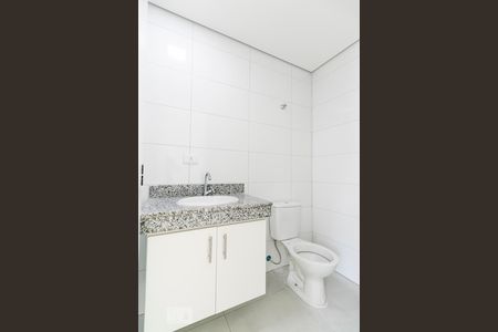 Banherio de apartamento para alugar com 1 quarto, 30m² em Vila Prudente, São Paulo