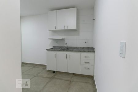 Cozinha de kitnet/studio para alugar com 1 quarto, 30m² em Vila Prudente, São Paulo