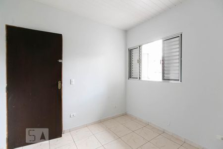 Quarto 1 de casa para alugar com 2 quartos, 42m² em Vila Cosmopolita, São Paulo