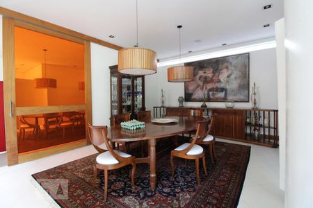 Sala de Jantar de casa à venda com 6 quartos, 600m² em Jardim dos Estados, São Paulo