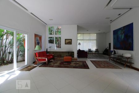 Sala de casa à venda com 6 quartos, 600m² em Jardim dos Estados, São Paulo