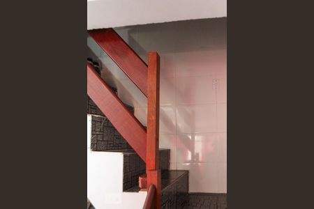 escada de casa à venda com 2 quartos, 190m² em Jardim Tiete, São Paulo