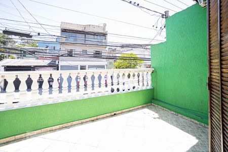 Varanda de casa à venda com 2 quartos, 250m² em Jaguaribe, Osasco