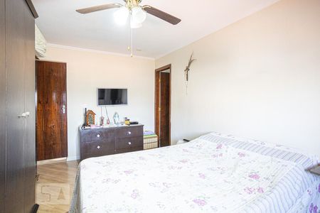 Suíte de casa à venda com 2 quartos, 250m² em Jaguaribe, Osasco