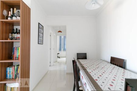 Sala de apartamento à venda com 3 quartos, 73m² em Vila Talarico, São Paulo