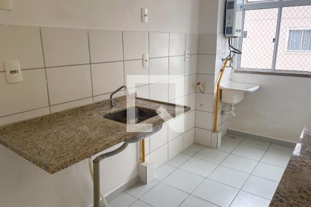 Cozinha de apartamento para alugar com 2 quartos, 44m² em Taquara, Duque de Caxias