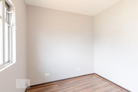 Quarto 1 de apartamento para alugar com 2 quartos, 50m² em Vila Izabel, Curitiba