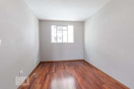 Sala de apartamento para alugar com 2 quartos, 50m² em Vila Izabel, Curitiba