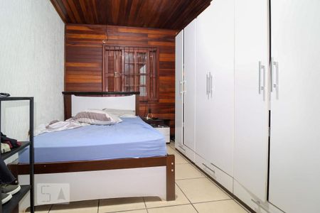 Quarto 1  de casa à venda com 2 quartos, 420m² em Rio Branco, Canoas