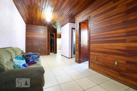 Sala de casa à venda com 2 quartos, 420m² em Rio Branco, Canoas