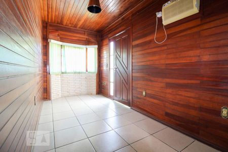 Sala de casa à venda com 2 quartos, 420m² em Rio Branco, Canoas