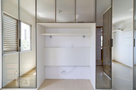 Quarto 1 de apartamento para alugar com 2 quartos, 52m² em Jardim Vergueiro (sacoma), São Paulo