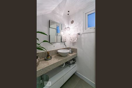 Casa de condomínio para alugar com 185m², 3 quartos e 2 vagas Casa de condomínio para alugar com 185m², 3 quartos e 2 vagasLavabo