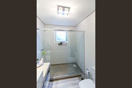 Casa de condomínio para alugar com 185m², 3 quartos e 2 vagas Casa de condomínio para alugar com 185m², 3 quartos e 2 vagasBanheiro do Quarto 1