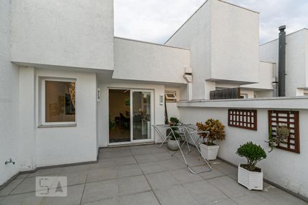 Casa de condomínio para alugar com 185m², 3 quartos e 2 vagas Casa de condomínio para alugar com 185m², 3 quartos e 2 vagasTerraço