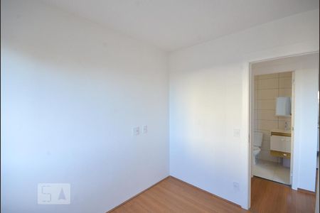 Quarto 1 de apartamento para alugar com 2 quartos, 41m² em Jardim Santa Emília, São Paulo