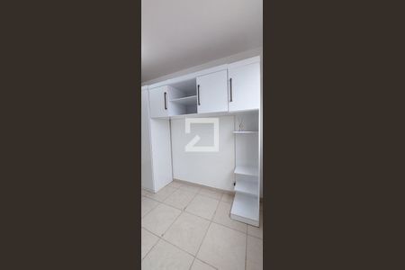 Quarto 1 de apartamento para alugar com 2 quartos, 42m² em Jardim Vila Rica, Santo André