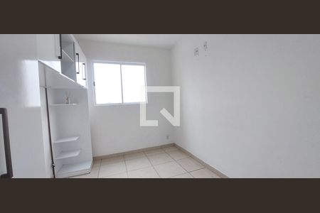 Quarto 1 de apartamento para alugar com 2 quartos, 42m² em Jardim Vila Rica, Santo André