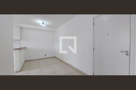 Sala de apartamento para alugar com 2 quartos, 42m² em Jardim Vila Rica, Santo André