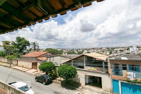 Vista da Varanda de casa para alugar com 4 quartos, 500m² em Santa Monica, Belo Horizonte