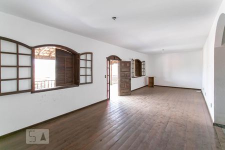 Sala de casa à venda com 4 quartos, 500m² em Santa Monica, Belo Horizonte