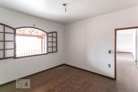 Quarto Suite de casa para alugar com 4 quartos, 500m² em Santa Monica, Belo Horizonte