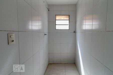 Banheiro de casa de condomínio para alugar com 1 quarto, 75m² em Casa Verde Alta, São Paulo