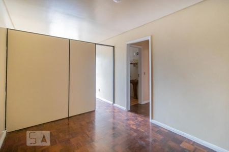 Sala/Quarto de kitnet/studio para alugar com 1 quarto, 39m² em Cel. Aparicio Borges, Porto Alegre