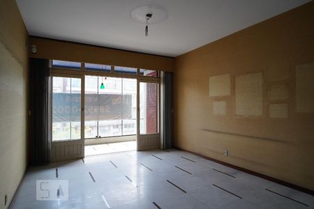 Sala de apartamento à venda com 3 quartos, 231m² em Petrópolis, Porto Alegre