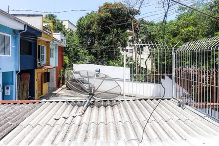 Vista de casa à venda com 3 quartos, 180m² em Alto de Pinheiros, São Paulo