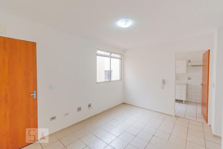 Sala de apartamento para alugar com 2 quartos, 55m² em Vila Pompéia, Campinas