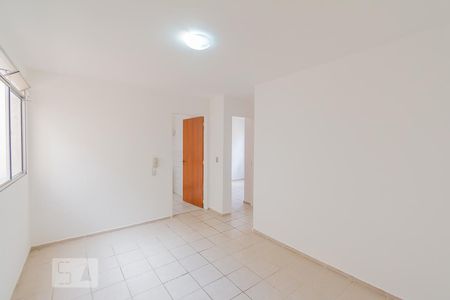 Sala de apartamento para alugar com 2 quartos, 55m² em Vila Pompéia, Campinas