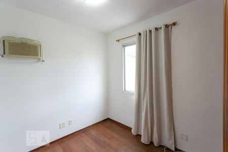 Quarto 1 de apartamento para alugar com 2 quartos, 65m² em Floresta, Belo Horizonte