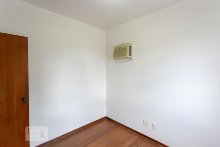 Quarto 1 de apartamento para alugar com 2 quartos, 65m² em Floresta, Belo Horizonte