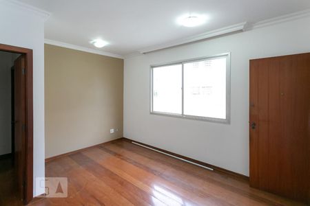 Sala de apartamento para alugar com 2 quartos, 65m² em Floresta, Belo Horizonte