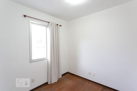 Quarto 2 de apartamento para alugar com 2 quartos, 65m² em Floresta, Belo Horizonte