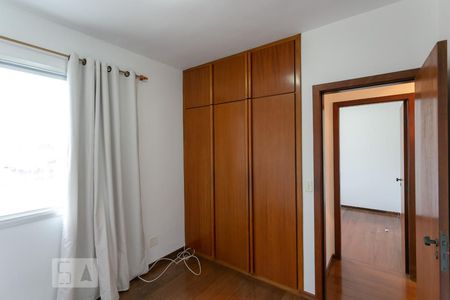 Quarto 1 de apartamento para alugar com 2 quartos, 65m² em Floresta, Belo Horizonte