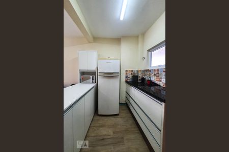 Cozinha de apartamento à venda com 1 quarto, 24m² em Liberdade, São Paulo