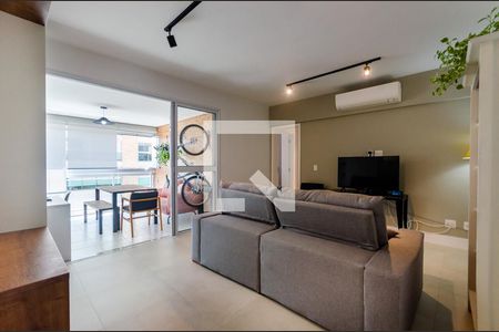 Sala de apartamento para alugar com 2 quartos, 78m² em Ponta da Praia, Santos