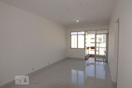 Sala de apartamento para alugar com 2 quartos, 100m² em Botafogo, Rio de Janeiro