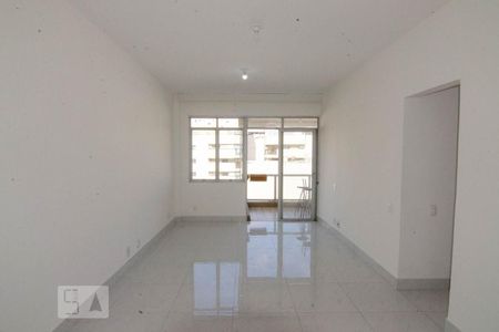 Sala de apartamento para alugar com 2 quartos, 100m² em Botafogo, Rio de Janeiro