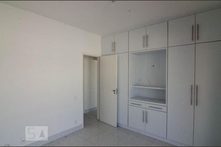 Quarto 1 de apartamento para alugar com 2 quartos, 100m² em Botafogo, Rio de Janeiro