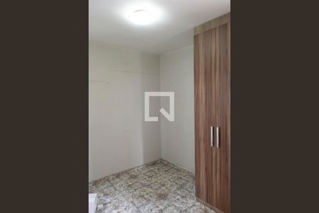 quarto 1 de apartamento para alugar com 2 quartos, 61m² em Jardim Mariliza, São Paulo