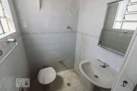 Casa à venda com 250m², 6 quartos e 11 vagas Casa à venda com 250m², 6 quartos e 11 vagasBanheiro da Suíte 4