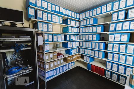 Casa à venda com 250m², 6 quartos e 11 vagas Casa à venda com 250m², 6 quartos e 11 vagasCasa 2 Sala 1