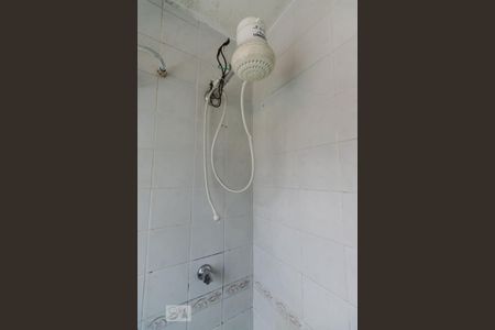 Casa à venda com 250m², 6 quartos e 11 vagas Casa à venda com 250m², 6 quartos e 11 vagasBanheiro da Suíte 4 Chuveiro