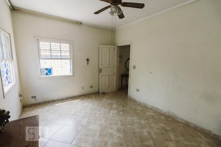 Casa à venda com 250m², 6 quartos e 11 vagas Casa à venda com 250m², 6 quartos e 11 vagasQuarto 3