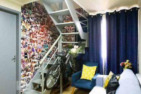 Sala de apartamento à venda com 4 quartos, 119m² em Vila Carmosina, São Paulo